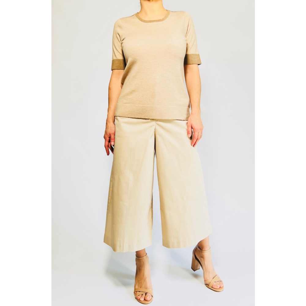 Theory Beige Wide-Leg Cropped Pants - Picture 2 of 8